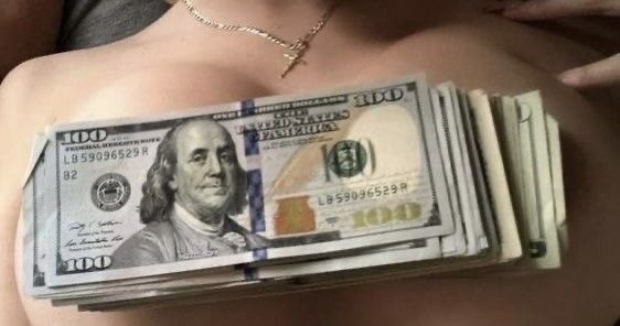 💵
