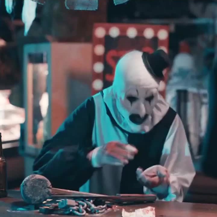 Clown Scary Profile Picture