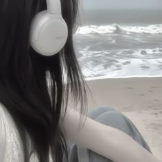 Acubi Girl Pfp