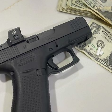 Aesthetic Gun User Icon