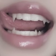 Vampire Teeth