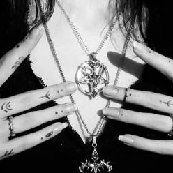 Gothictouch Pfp