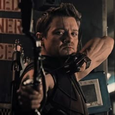 Hawkeye Pfp