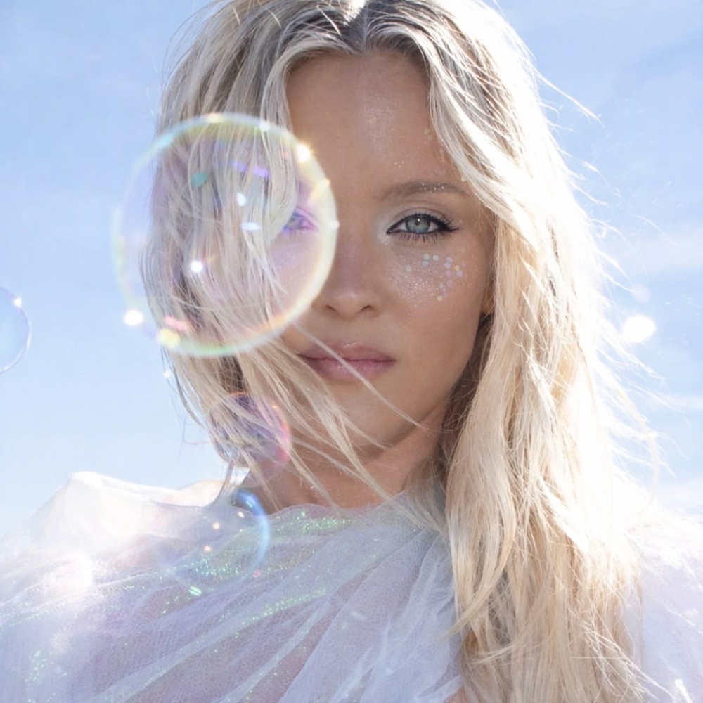 ZaraLarsson Pfp