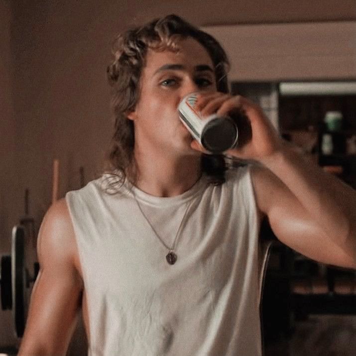 Billy ~Dacre Montgomery~