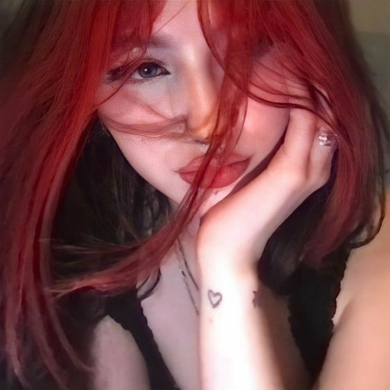MysteriousGirl Pfp
