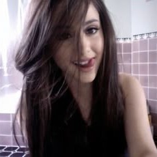 Ariana Grande Pfp