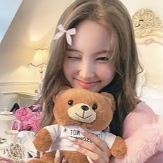 Nayeon Twice Pfp