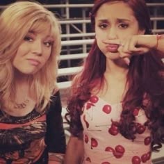 Sam And Cat