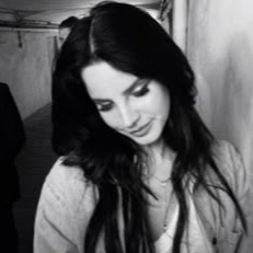 4452-lana-del-rey.png