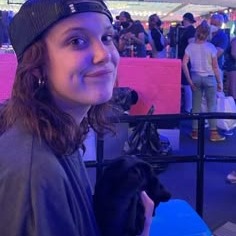 Millie Bobby Brown Pfps and Icons - For Discord, Instagram & TikTok