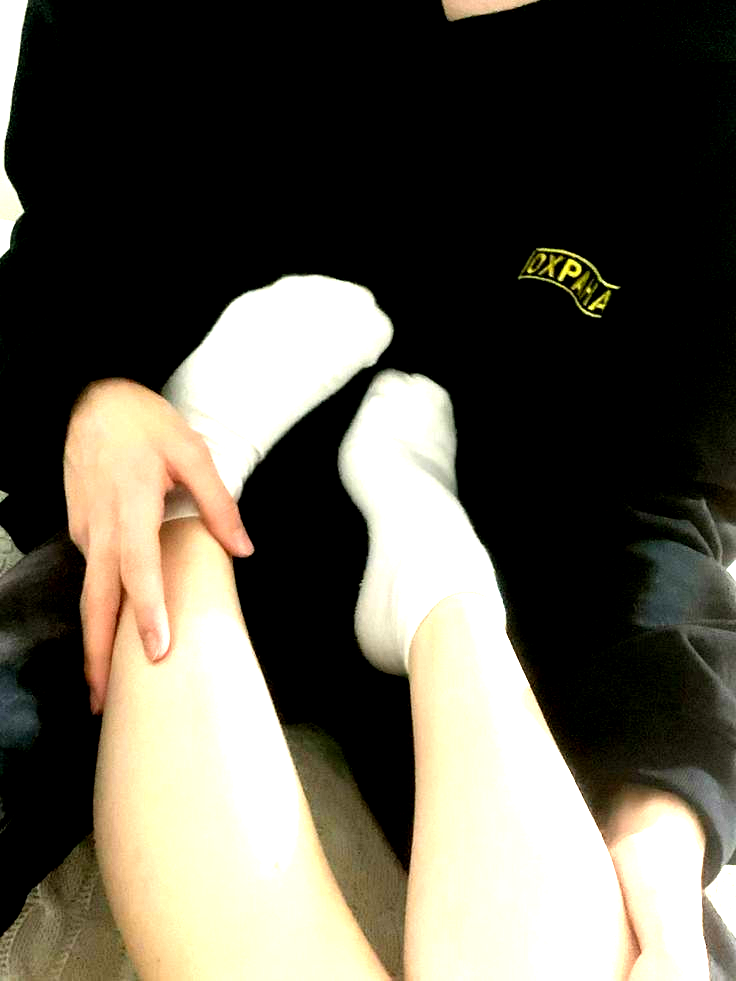dark feet