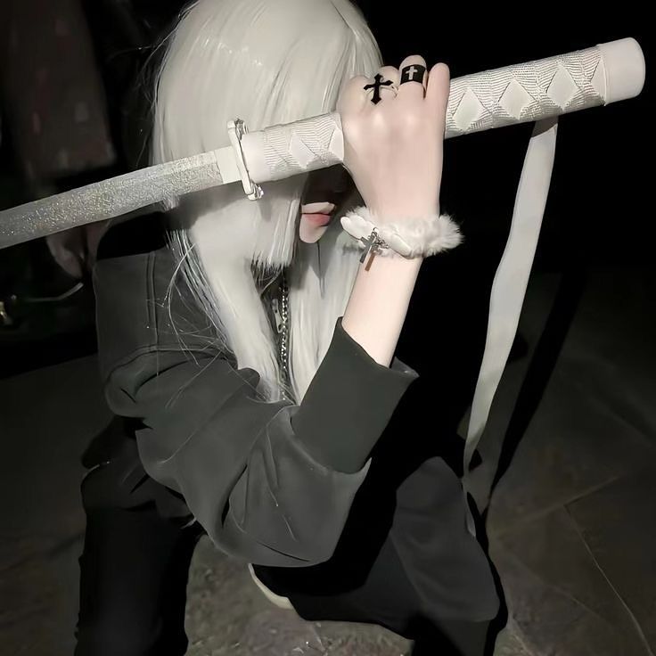 EmoGirl Pfp