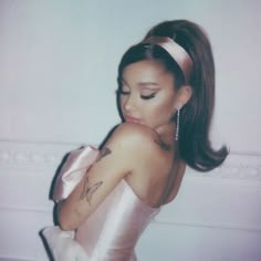 Aesthetic Celebrity