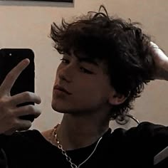 Aesthetic Guy Pfp