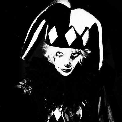 8020-clown-profile-icon.png