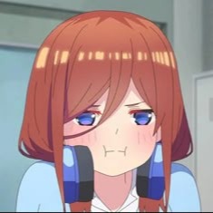 Nakano Miku Profile Picture