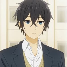 8575-izumi-miyamura-profile-photo.png