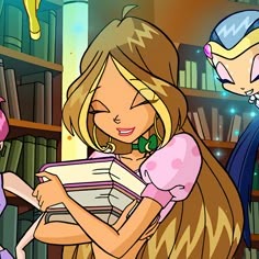 Flora Winx Club Pfp