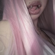 Pink Egirl Pfp