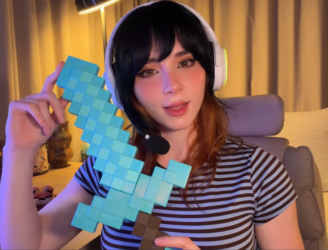 SweetieFoxGamer Pfp